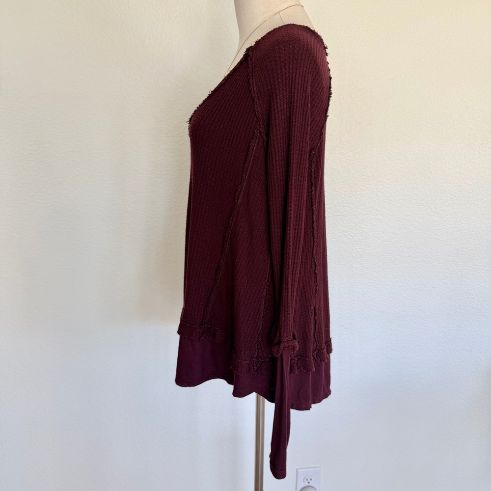 โฅ๏ธ FP Maroon Red Laguna Thermal Waffle Knit Long-Sleeve Tunic Top w/ Thumbholes - Picture 8 of 16